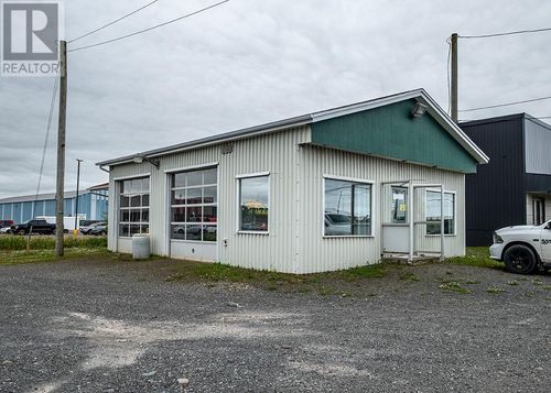 77 Blockhouse Rd, Placentia, NL, A0B2Y0 | Card Image