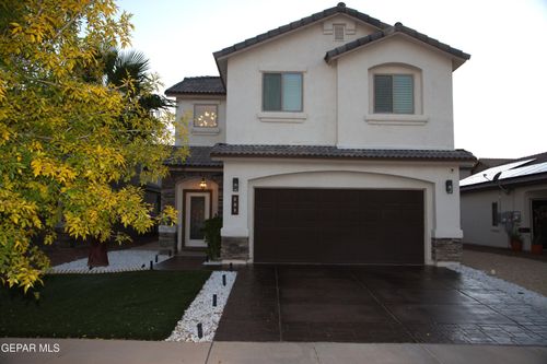 801 Oxfordshire St, El Paso, TX, 79928-2227 | Card Image