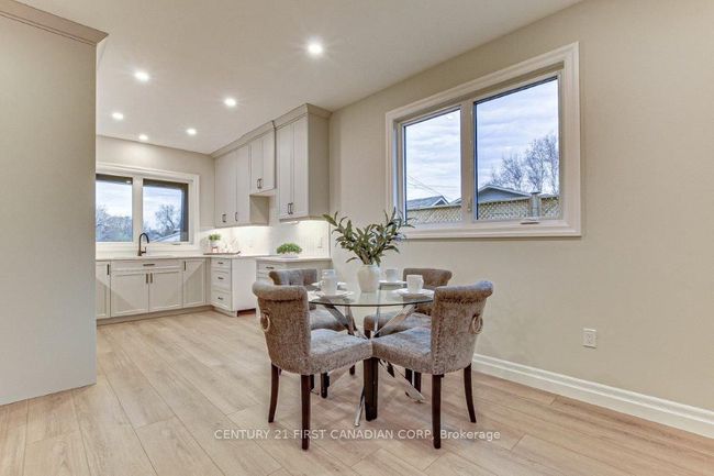 163 Elgin Ave E, House other with 3 bedrooms, 2 bathrooms and 2 parking in Goderich ON | Image 6