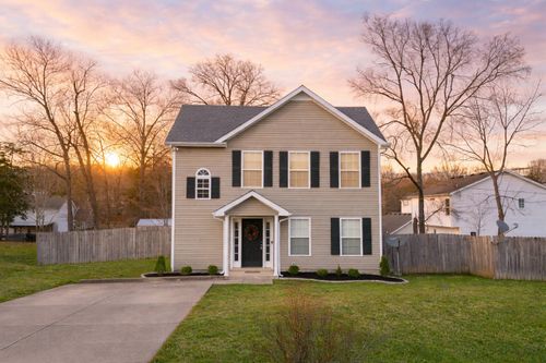 1413 Fall Pkwy, Murfreesboro, TN, 37129-3948 | Card Image