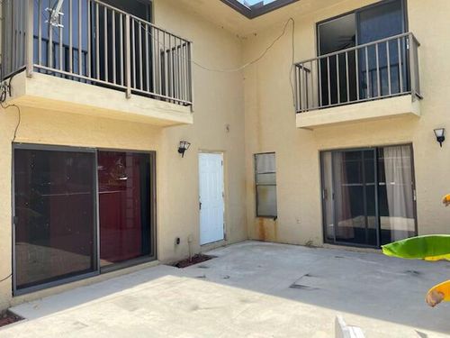 apt-28b-1458 N Lawnwood Cir, Fort Pierce, FL, 34950-4976 | Card Image