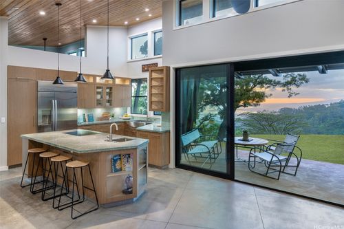 228 Forest Ridge Way, Honolulu, HI, 96822-5004 | Card Image