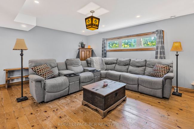 56 Maple Ave, House other with 3 bedrooms, 3 bathrooms and 6 parking in Adjala Tosorontio ON | Image 23