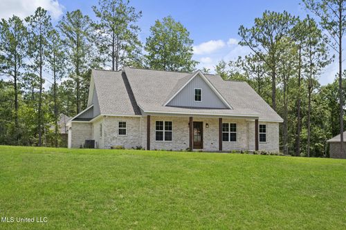 304 Pine Ridge Drive, Petal, MS, 39465 | Card Image