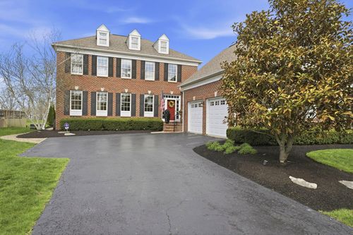 7043 Dean Farm Rd, New Albany, OH, 43054-9216 | Card Image