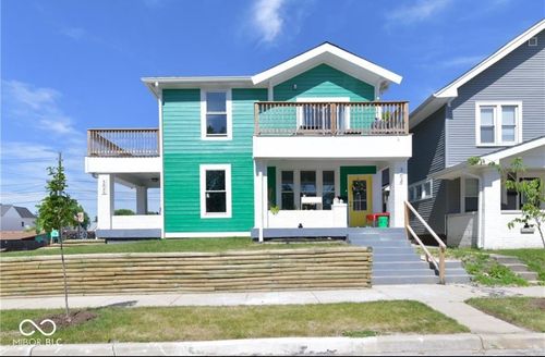 302 Walcott St, Indianapolis, IN, 46201-3055 | Card Image
