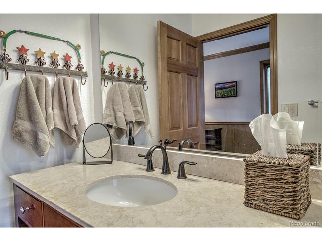 237 Twin Peaks Dr, House other with 3 bedrooms, 4 bathrooms and null parking in Twin Lakes CO | Image 35