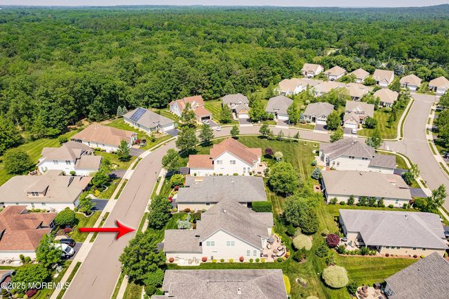 19 E Francesa Ct, Home with 3 bedrooms, 3 bathrooms and null parking in Farmingdale NJ | Image 42