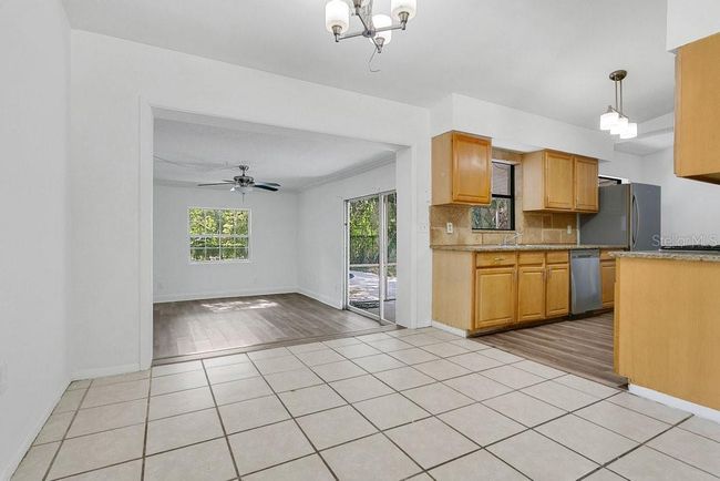 Dining Room / Kitchen | Image 11