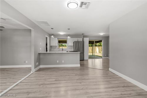 17313 Lee Rd, FORT MYERS, FL, 33967-2902 | Card Image