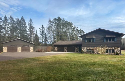 9088 Riverside Rd, Ironwood, MI, 49938 | Card Image