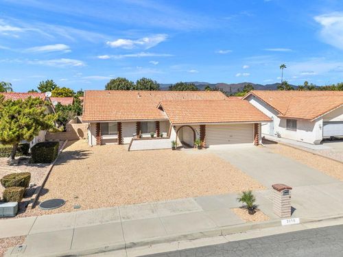 2050 Silver Oak Way, Hemet, CA, 92545 | Card Image