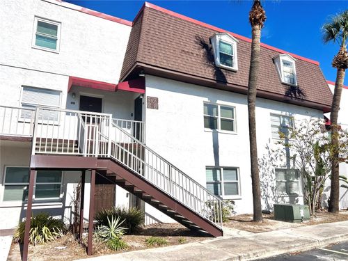 f105-9105 Tudor Dr, TAMPA, FL, 33615-3769 | Card Image