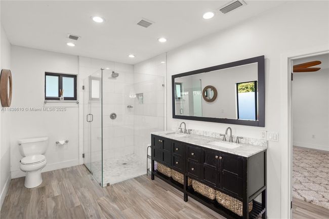 13505 Sw 83 Rd Ct, House other with 4 bedrooms, 4 bathrooms and null parking in Pinecrest FL | Image 43