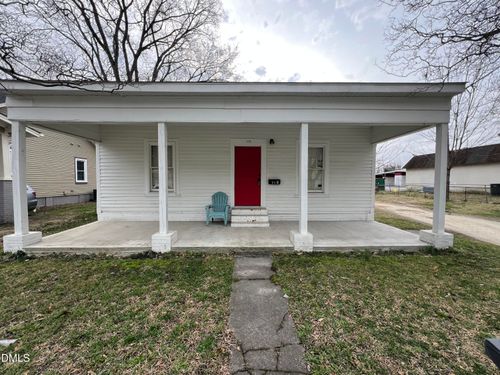 110 N Sellers St, Selma, NC, 27576-2819 | Card Image