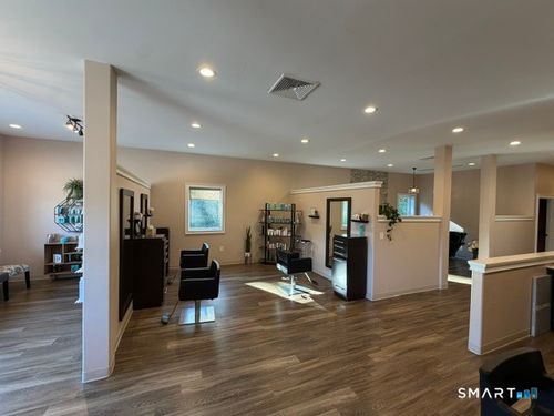 5-915 Sullivan Ave, South Windsor, CT, 06074-2165 | Card Image