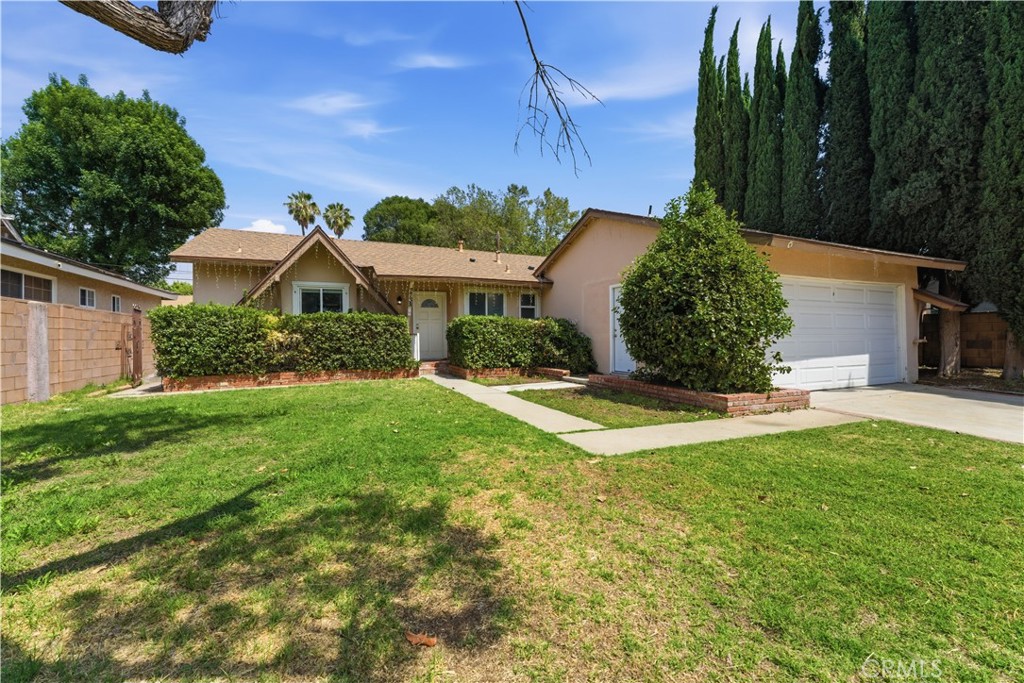 Residential in Canoga Park 3