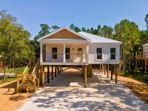 1415 Oleander Ln, Dauphin Island, AL, 36528-4307 | Card Image