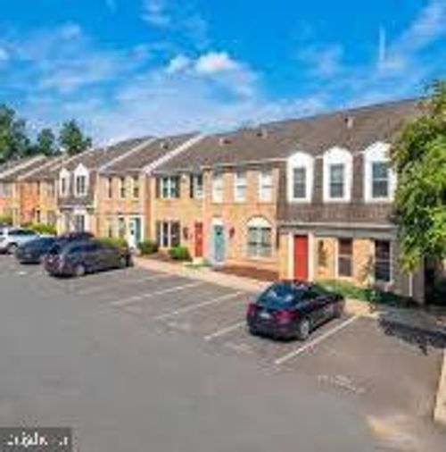966 Hungerford Dr, ROCKVILLE, MD, 20850-1714 | Card Image