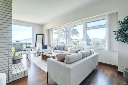 90 Geldert Dr, Belvedere Tiburon, CA, 94920-1434 | Card Image