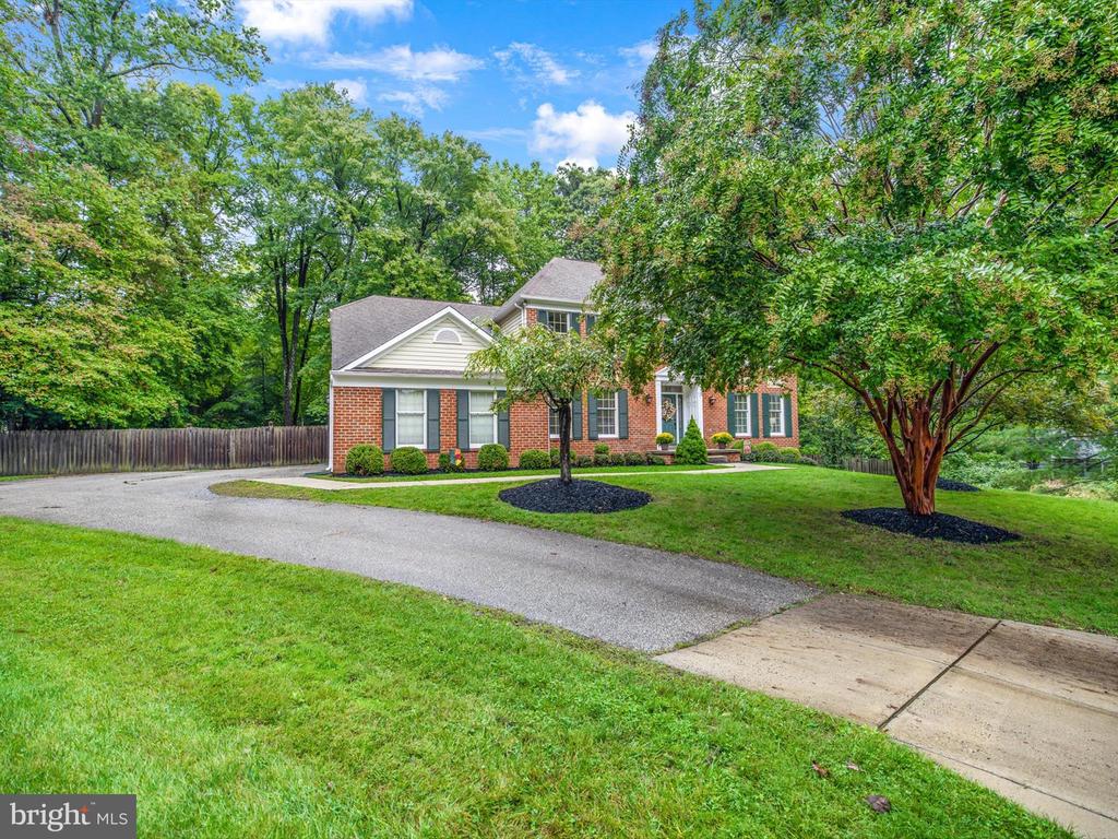 Dahl Rd, Laurel, MD 20707