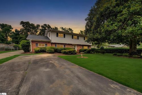 19 Vicki Circle, Greenville, SC, 29615 | Card Image