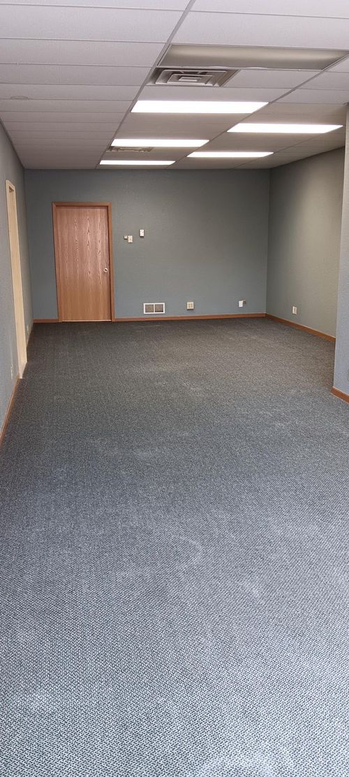 ste-1-318 N 1st St, Montevideo, MN, 56265-5501 | Card Image