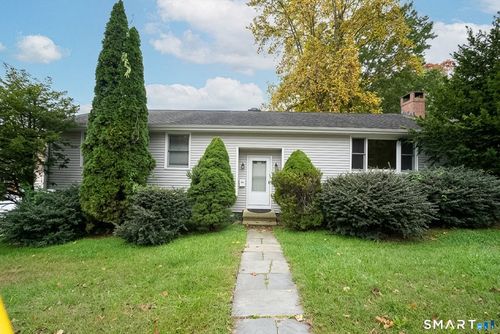 15 Highland Ave, Stratford, CT, 06614-3218 | Card Image