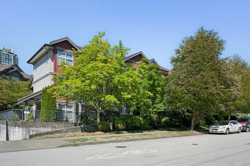 122-7333 16th Ave, Burnaby, BC, V3N0A8 | Card Image