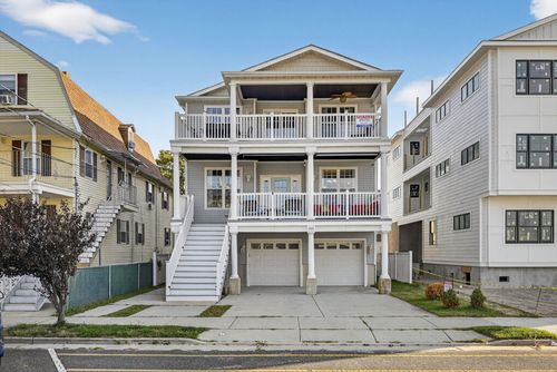 100-151 E Leaming Ave, Wildwood, NJ, 08260-4546 | Card Image