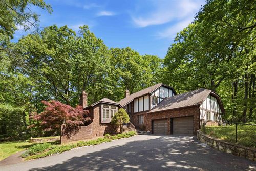 2 Carol Rd, Kinnelon Borough, NJ, 07340-5 | Card Image