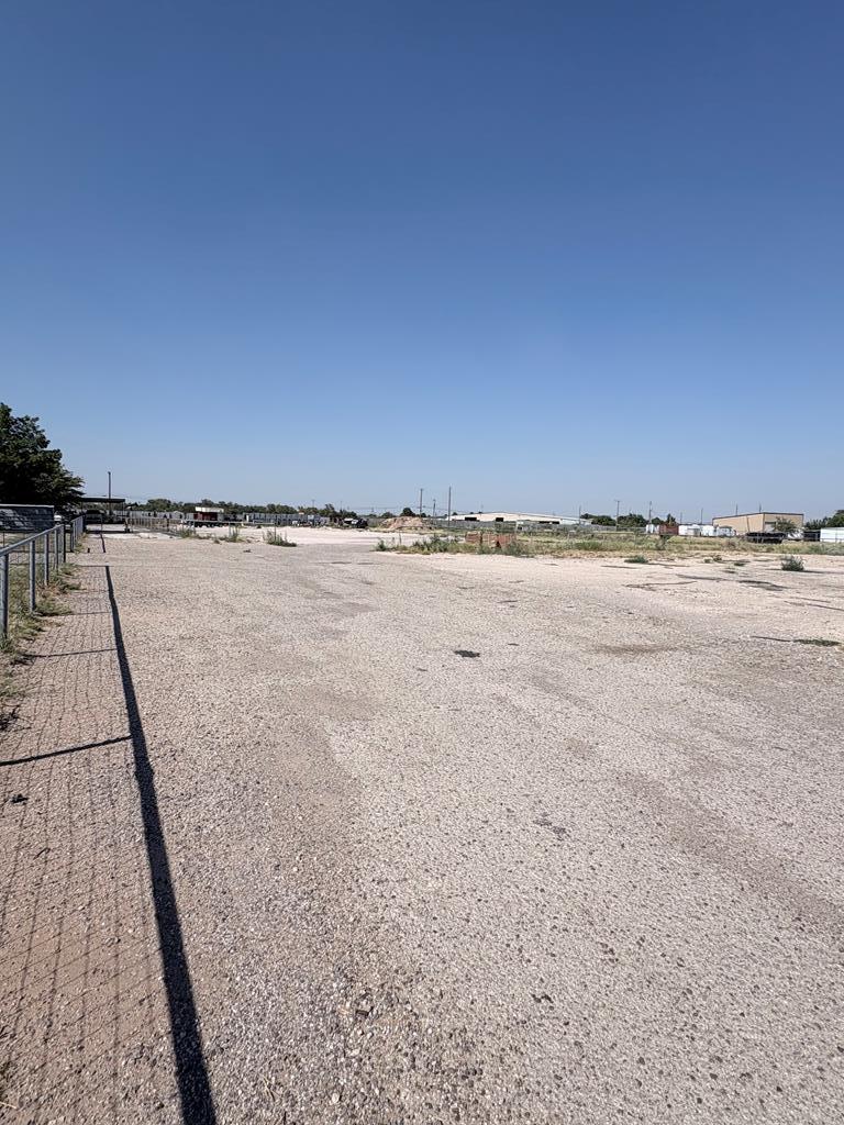 Commercial Sale in Odessa 2