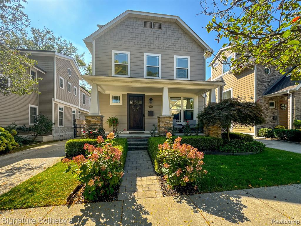 Bird Ave, Birmingham, MI 48009