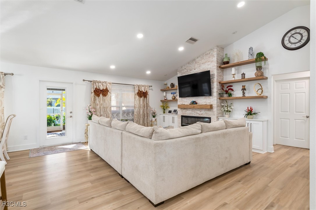 Residential in Cape Coral 4