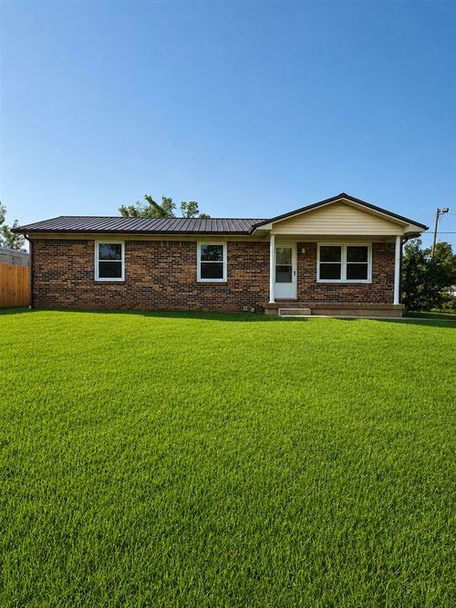 135 L And N Turnpike, Munfordville, KY, 42765 | Card Image