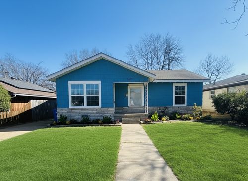 3520 Colcord Ave, Waco, TX, 76707-1732 | Card Image
