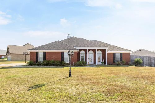 20 Lee Road 2139, Phenix City, AL, 36870-1125 | Card Image