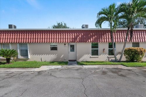 b-892 Worcester Ln, Lake Worth, FL, 33467-3047 | Card Image