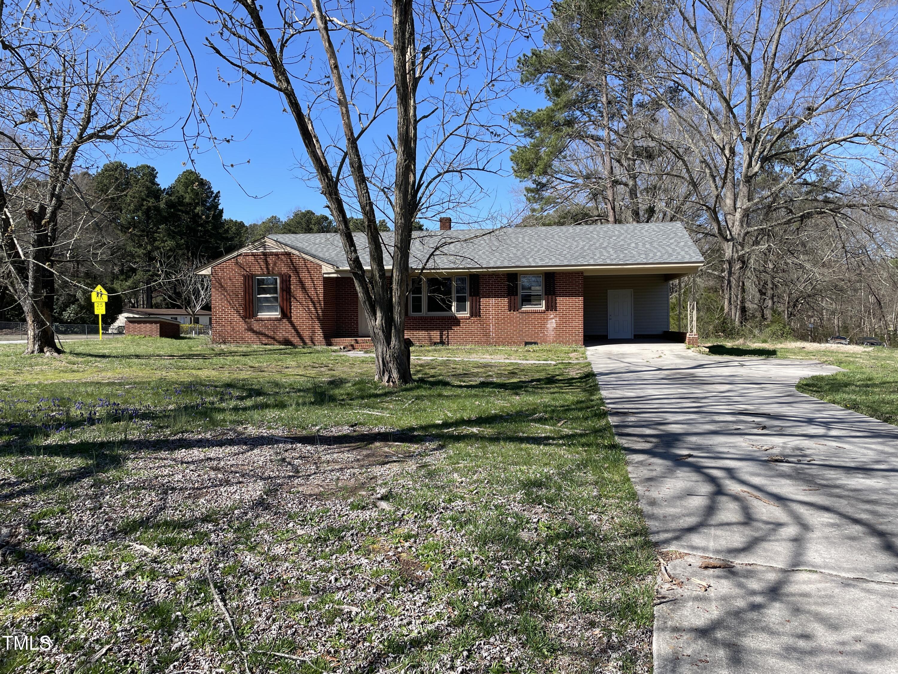 King St, Henderson, NC 27536