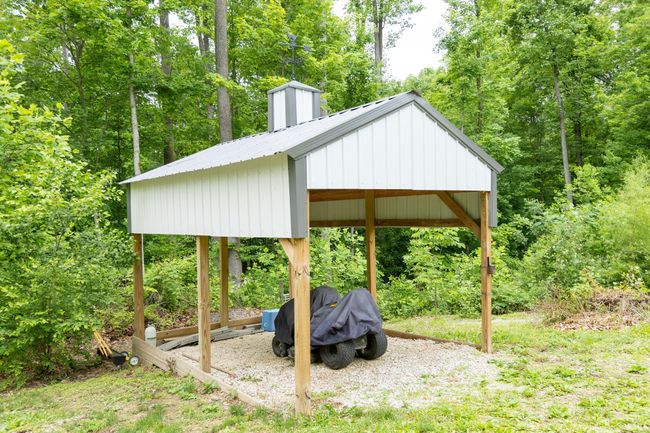874 N Corwin Rd, House other with 1 bedrooms, 1 bathrooms and null parking in Bloomfield IN | Image 36