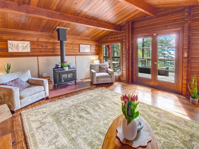 3733 Privateers Road, House other with 2 bedrooms, 1 bathrooms and 3 parking in Pender Island BC | Image 9