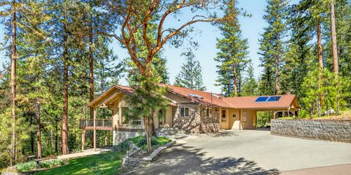 5225 Sterling Creek Rd, Jacksonville, OR, 97530-9074 | Card Image