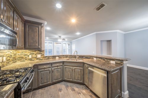 214-500 Waters Edge Dr, Lake Dallas, TX, 75065-3070 | Card Image