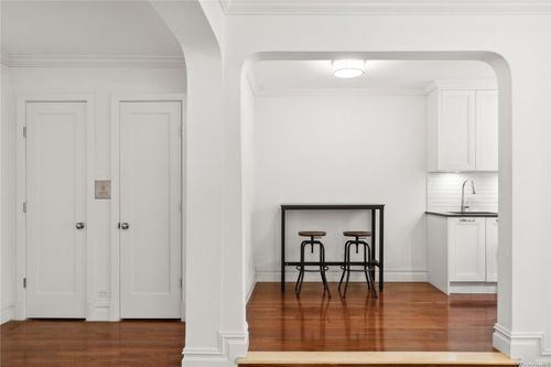 apt-c4-73-12 35th Ave, Jackson Heights, NY, 11372-4213 | Card Image