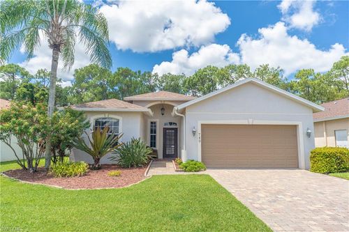 749 Crossfield Cir, NAPLES, FL, 34104 | Card Image