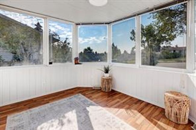 10 Thorncliffe Cres Nw, House detached with 3 bedrooms, 1 bathrooms and 2 parking in Calgary AB | Image 11