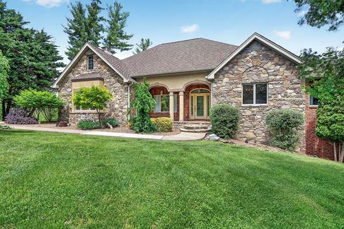20268 Heron Cir, Abingdon, VA, 24211-7618 | Card Image