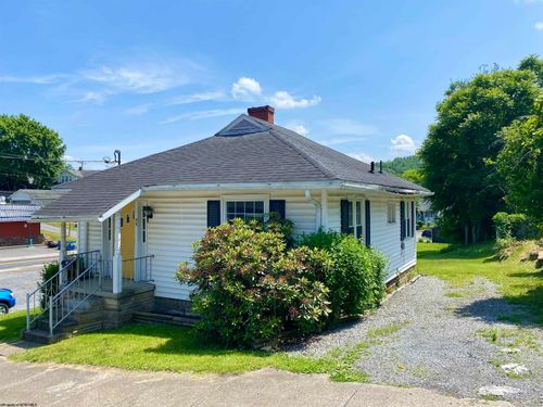 99 Russell St, Fairmont, WV, 26554-1857 | Card Image