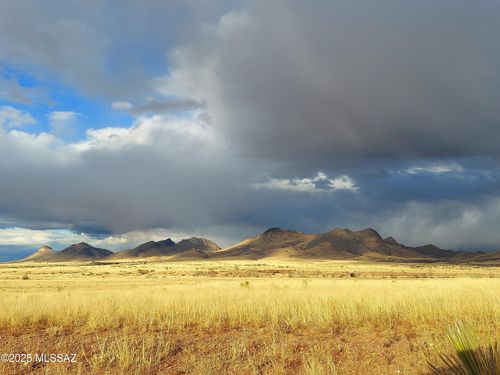 --5 State Route Highway 83, Elgin, AZ, 85611 | Card Image