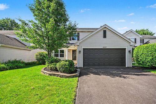 1057 Rosefield Ln, Aurora, IL, 60504-6429 | Card Image